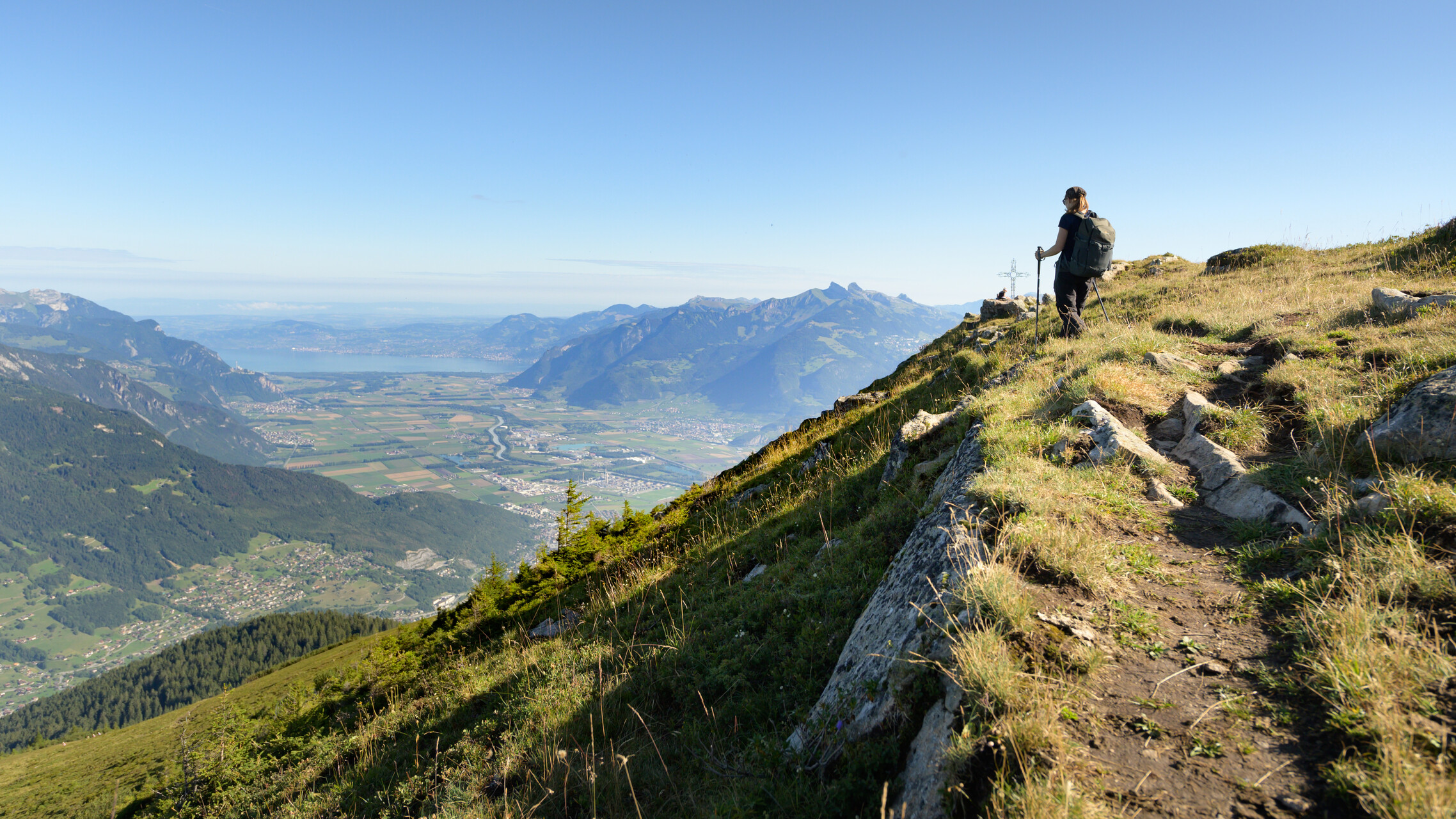 Die Bellevue Spitze macht ihrem Namen alle Ehren, erlaubt sie doch den Ausblick auf das Panorama über dem Genfersee.